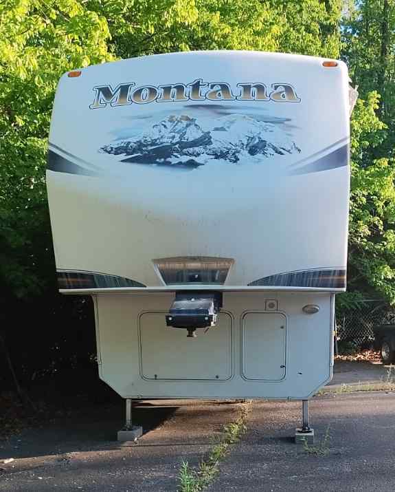 2012 Keystone Montana 3100RL 5th Wheel For Sale