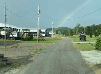 Clifton, Tennessee RV Lot For Rent