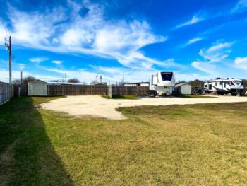 Joshua, Texas RV Lot For Rent